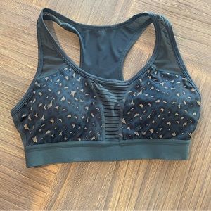 ZYIA leopard bomber bra